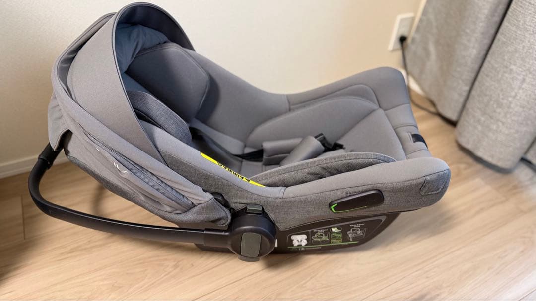 yoshi94様用　Nuna ベビーシート Pipa Next チャイルドシート