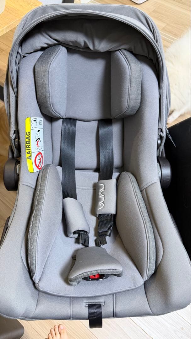 yoshi94様用　Nuna ベビーシート Pipa Next チャイルドシート