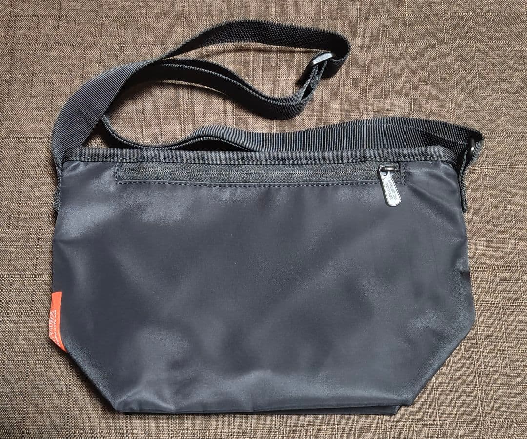 Manhattan Portage ナイロンメッセンジャーバッグ XS