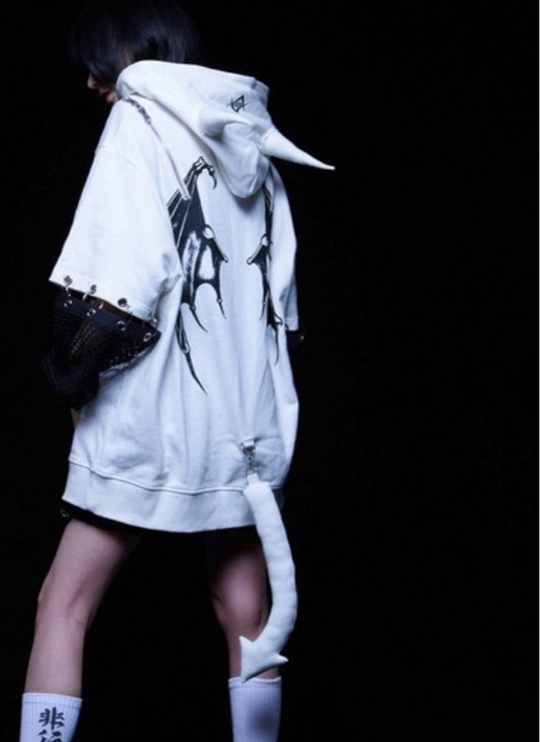 『REFLEM』DEVILデザインセパレートスリーブZIPパーカー⭐︎