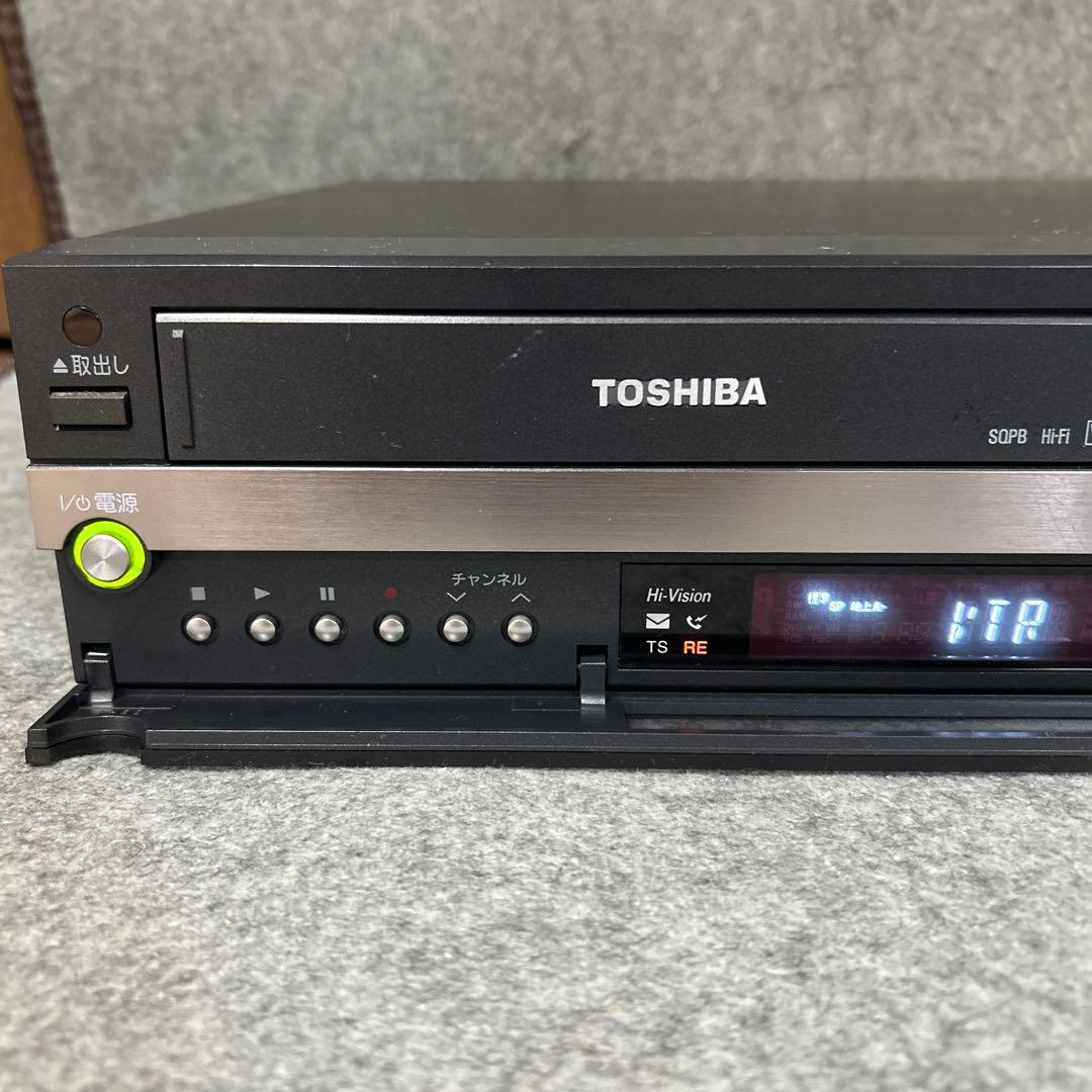 【HDD/DVD/VHS内蔵の3 in 1モデル】TOSHIBA RD-W301