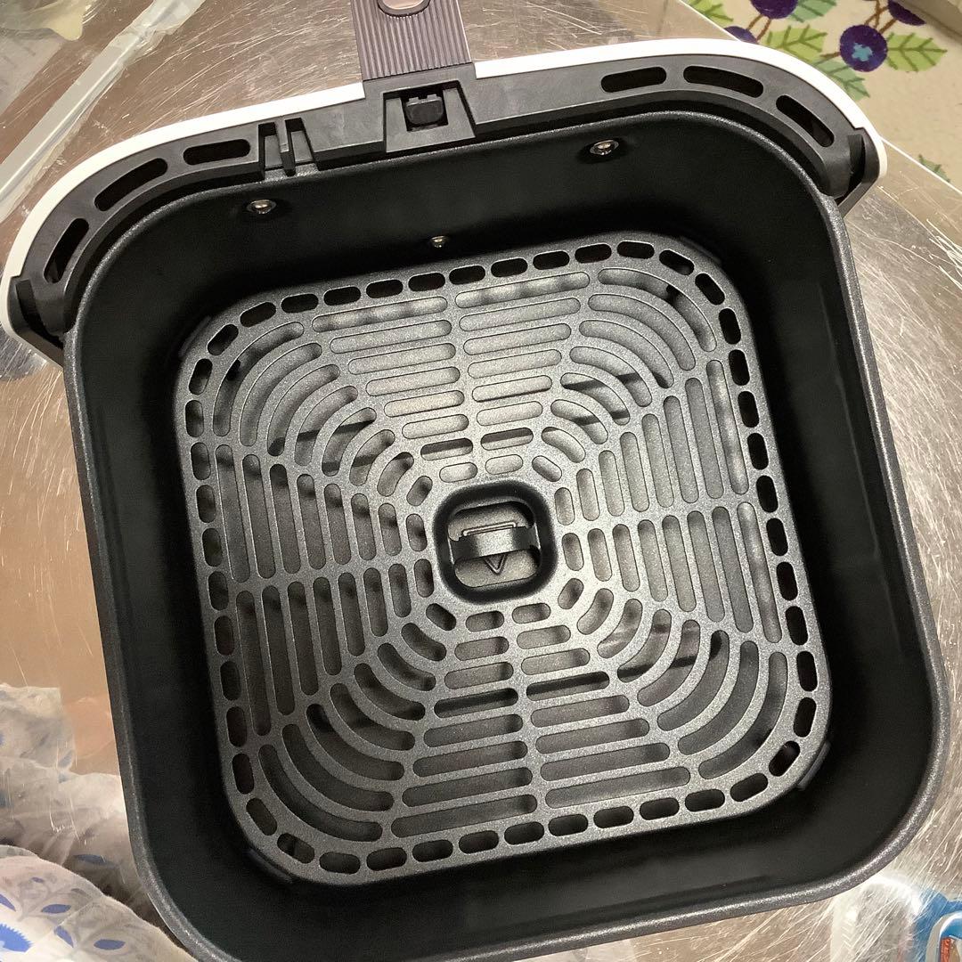 美品COSORI 6L ノンフライヤー時短調理家電