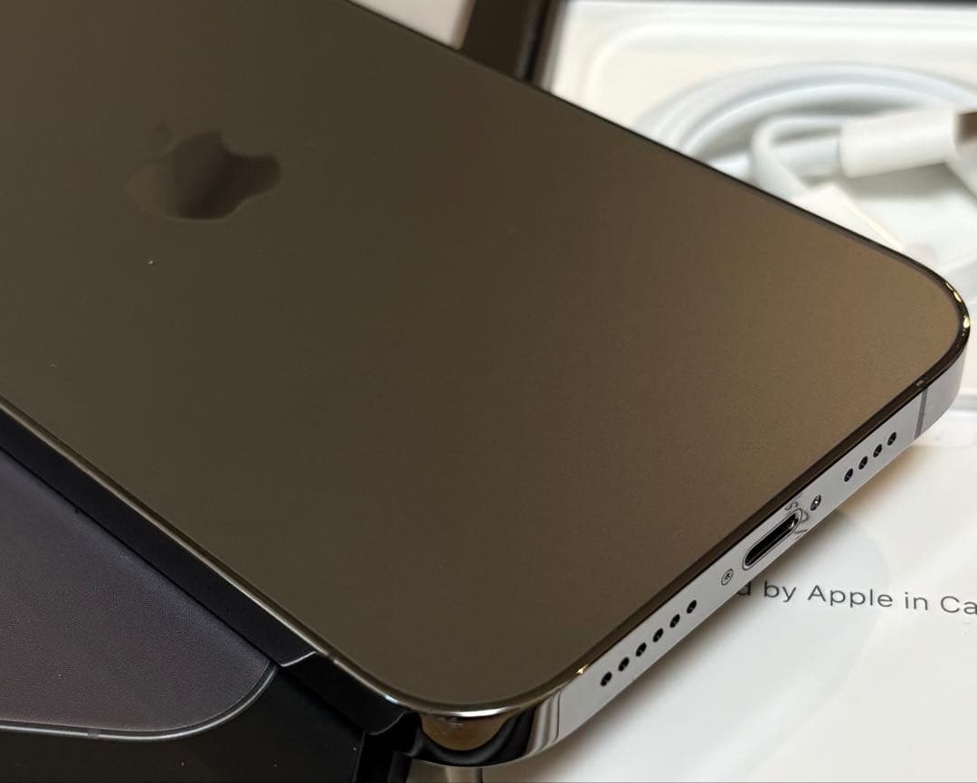 【美品】iPhone 12 PRO MAX 512GB 新品バッテリー　本体