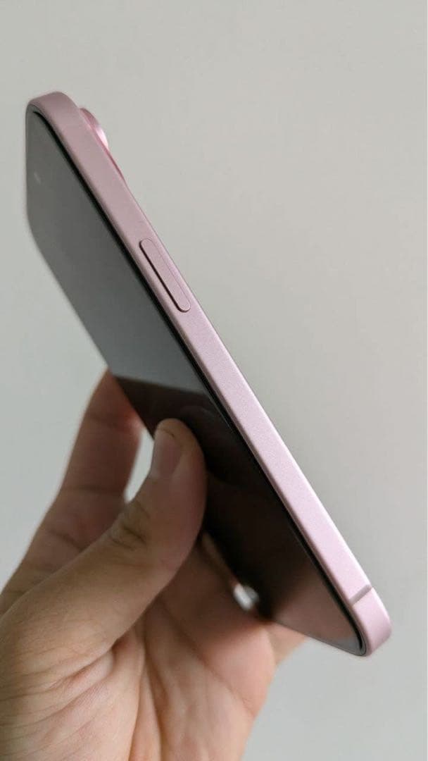 iPhone 15 ピンク 256GB 本体