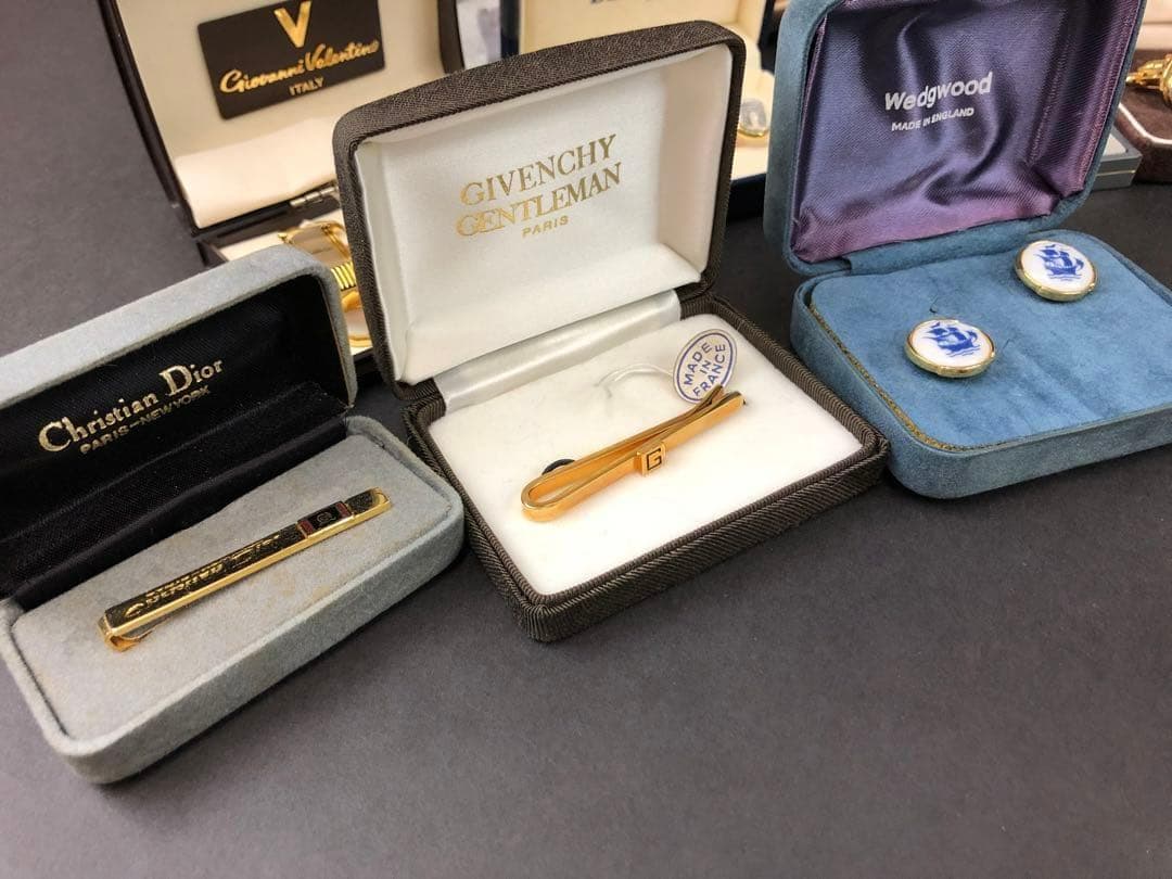 S*a様 ダンヒル・オメガ・ウエッジウッド・セリーヌ他　タイピン・カフスまとめ