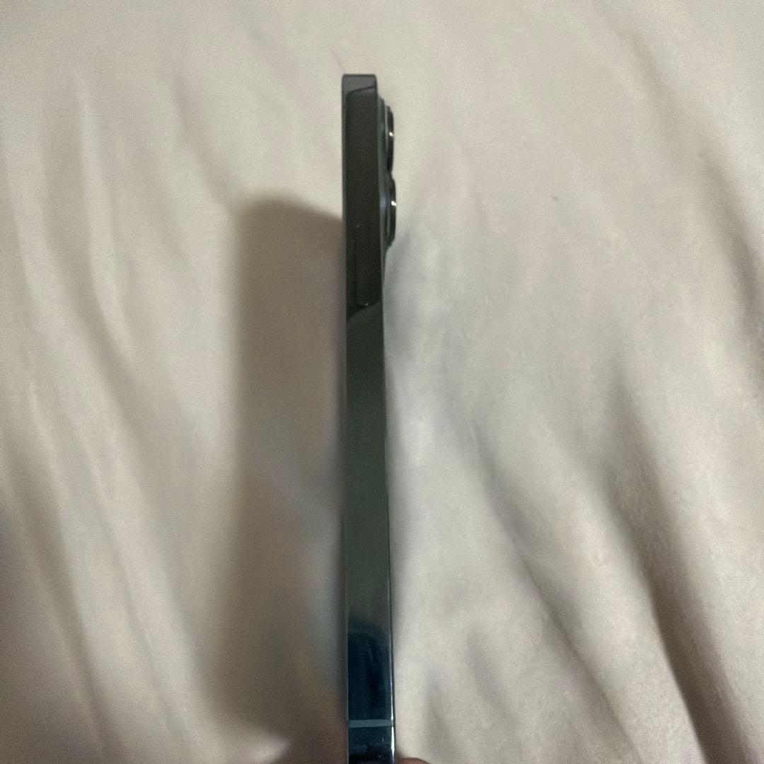 iPhone 13 Pro 256GB SIMフリー 美品 バッテリー75％