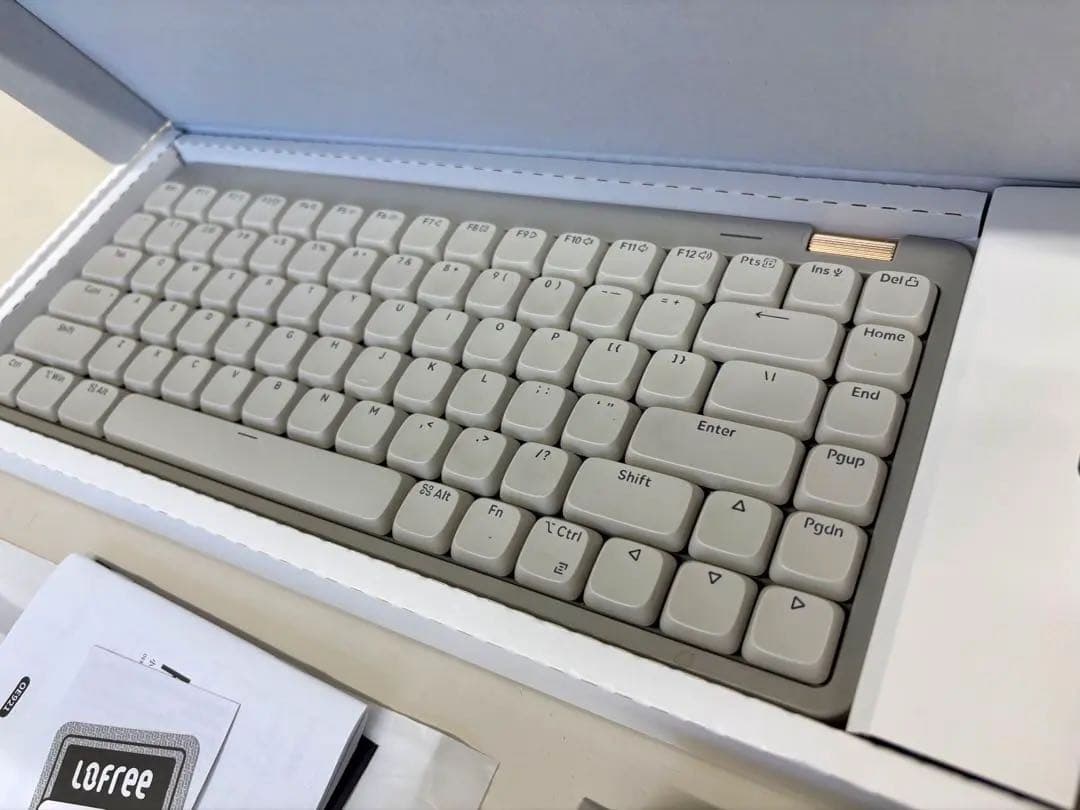 Lofree FLOW ロープロファイルキーボード US配列