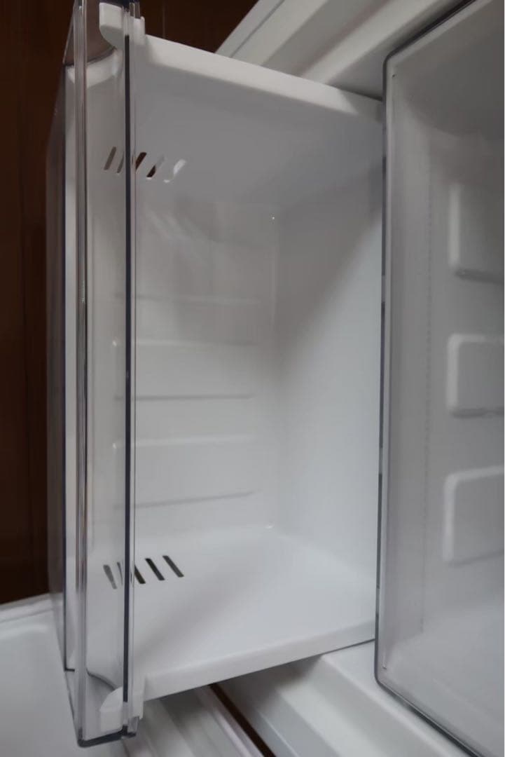 【Ｍ】ハイアール 218L 冷凍冷蔵庫 JR-NF218B-W