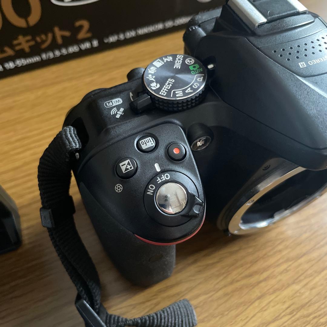 【使用回数少】Nikon D5300 ダブルズームキット ブラック 元箱付