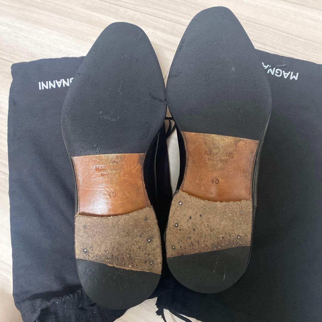 k*g様 年末年始特別価格　MAGNANNI ストレートチップ　ブラックカーフ