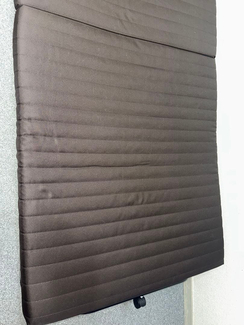 【送料込】アイリスオーヤマ　折りたたみベッド マットレス・キャスター付　シングル