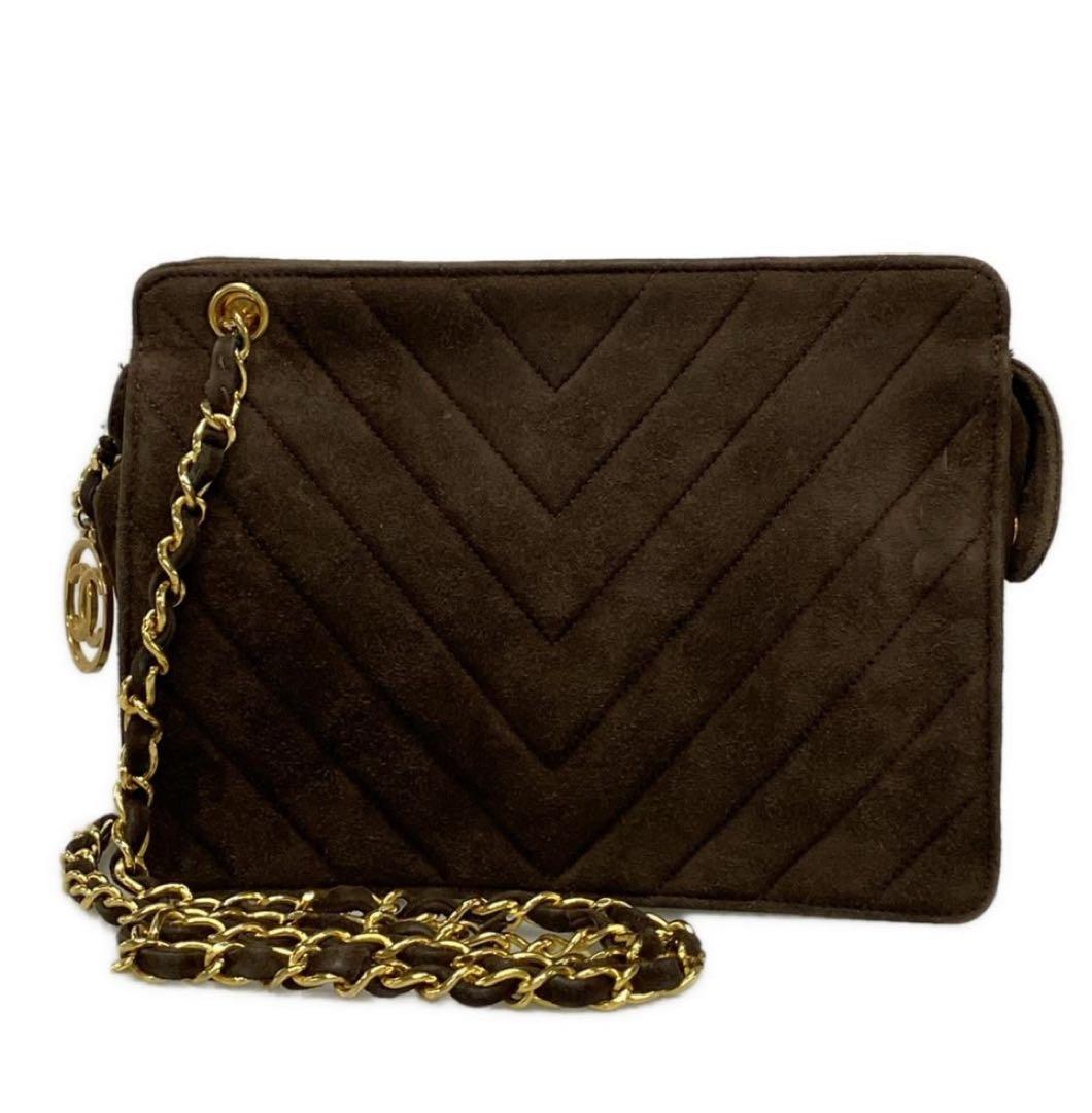 【猛暑割中】CHANEL/小型バッグ/Vステッチ(シェブロン)小さめバック