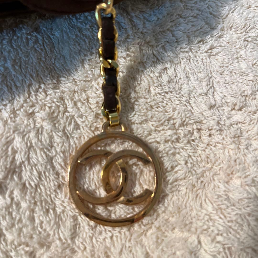 【猛暑割中】CHANEL/小型バッグ/Vステッチ(シェブロン)小さめバック