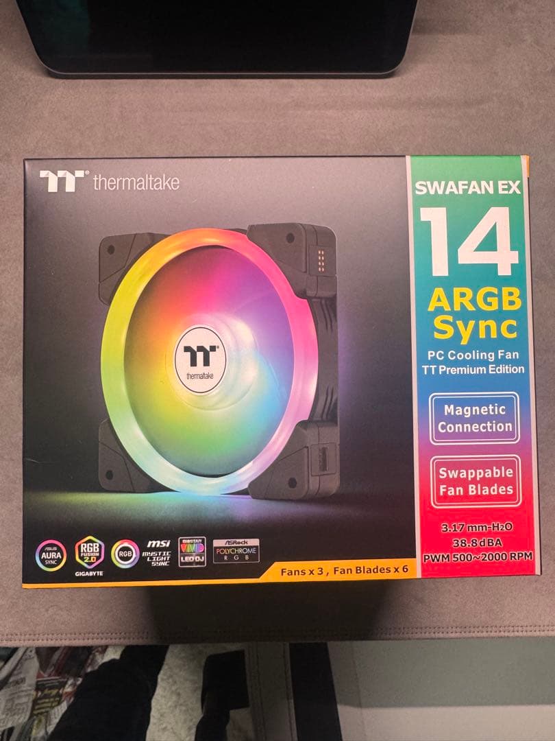 PC用ファン・クーラー Thermaltake SWAFAN EX 14 ARGB