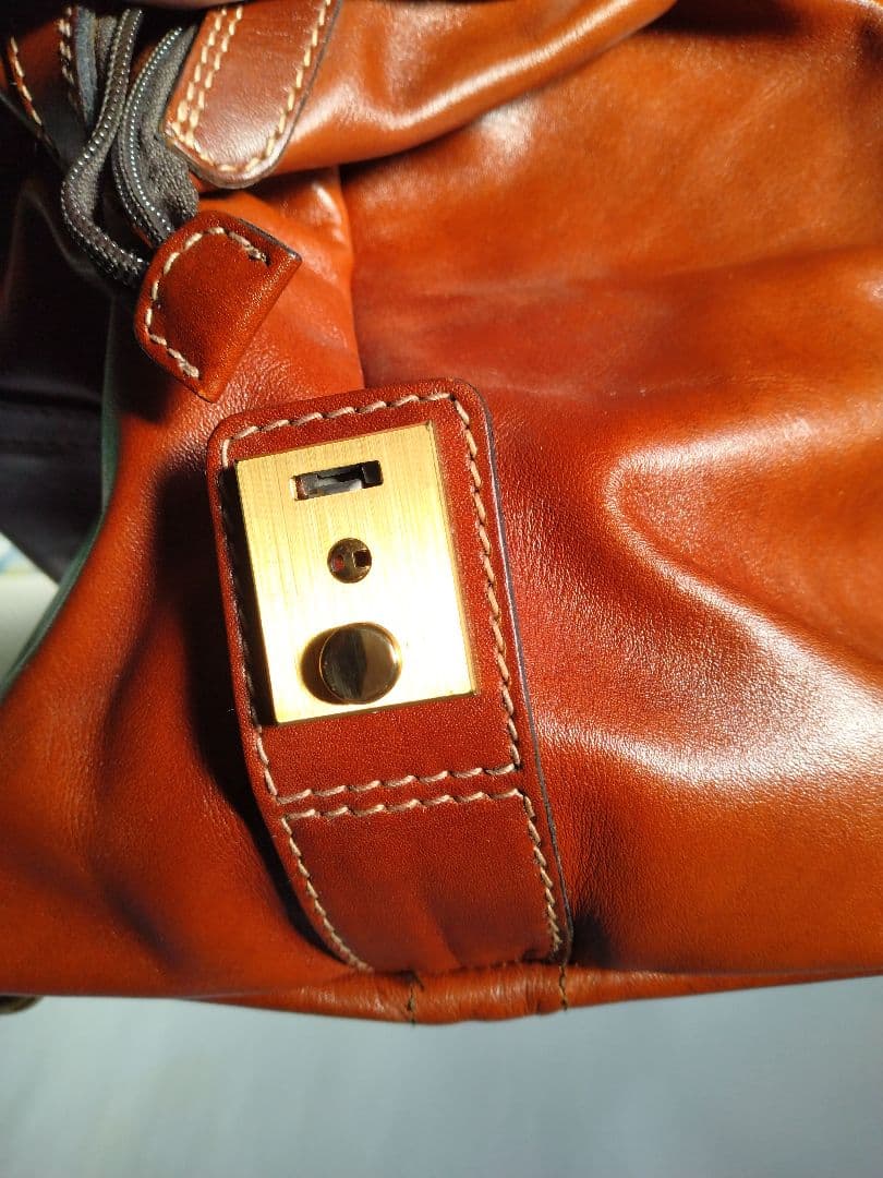 ゴールドファイル　ボストンバッグ