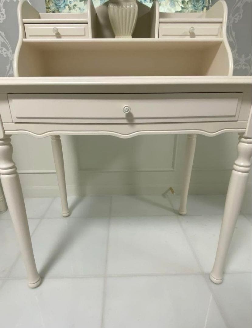 アンティークデスク収納付き