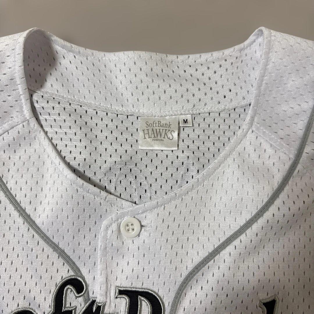 【美品】柳田悠岐　直筆サイン入りユニフォーム