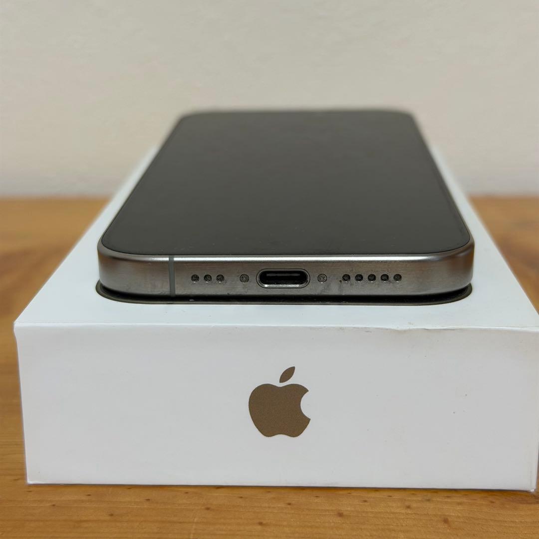 iPhone 15 Pro 256GB SIMフリー