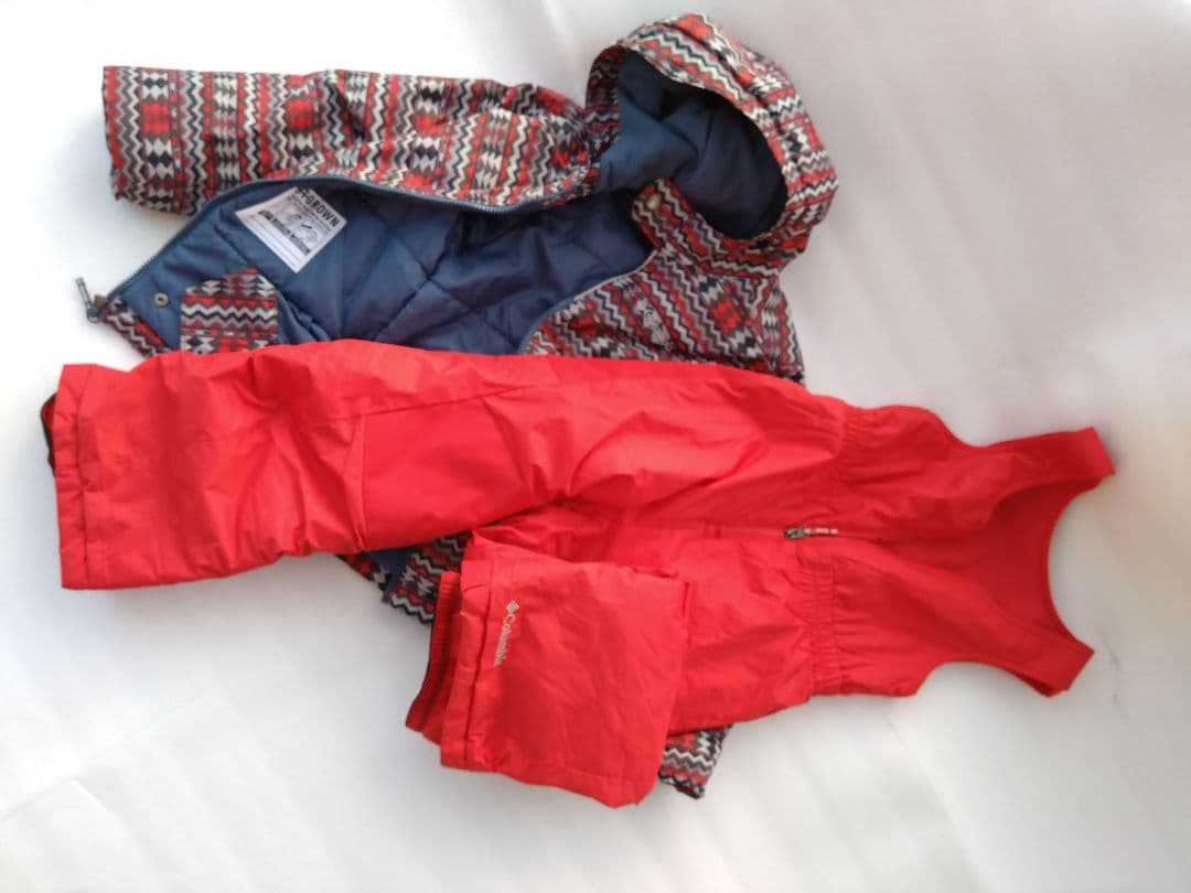 キッズ　スノーウェア（Columbia