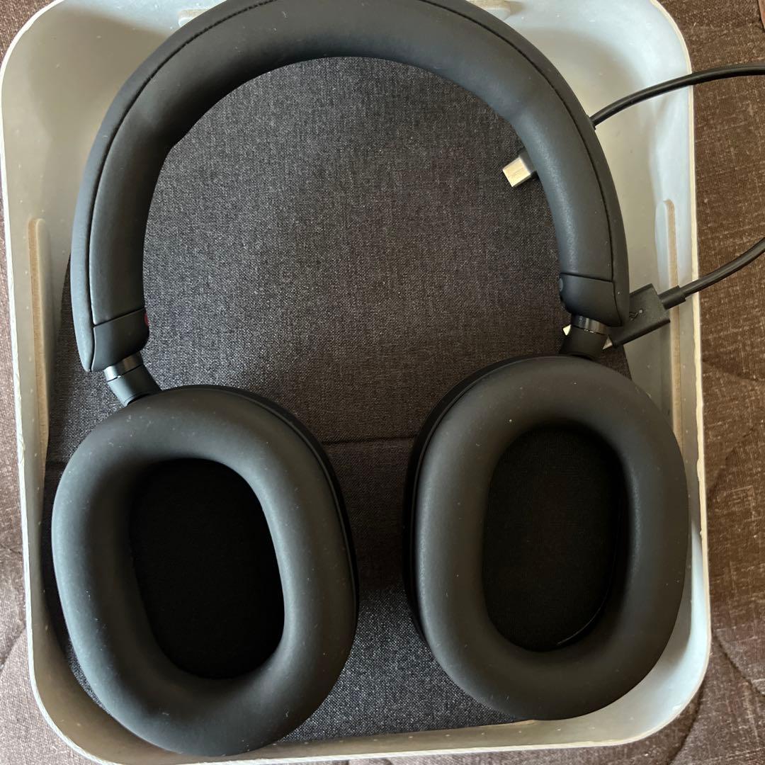 SONY WH-1000XM5 ソニーワイヤレスヘッドホン