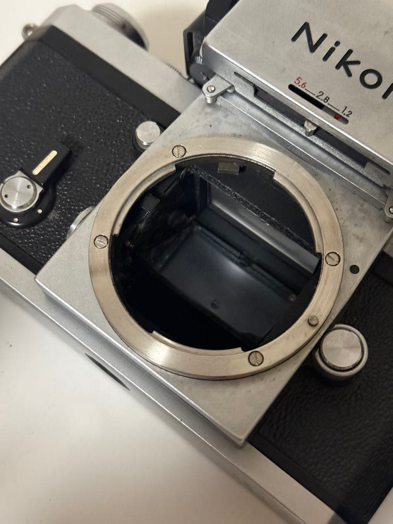 動作品　Nikon Ｆフォトミック　28mmF3.5　一眼レフカメラ