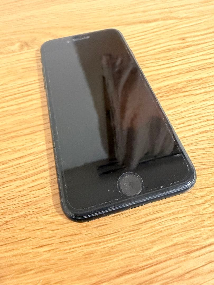 iPhoneSE 第3世代　midnight ミッドナイト128GB