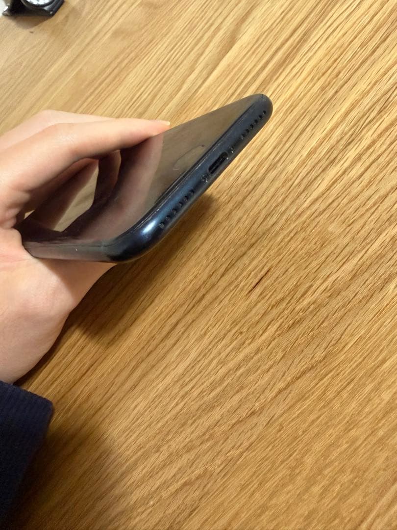 iPhoneSE 第3世代　midnight ミッドナイト128GB