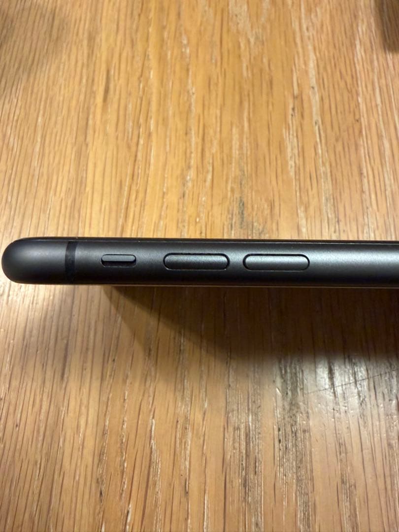 iPhone 11 ブラック　256GB SIMフリー【画面線あり】