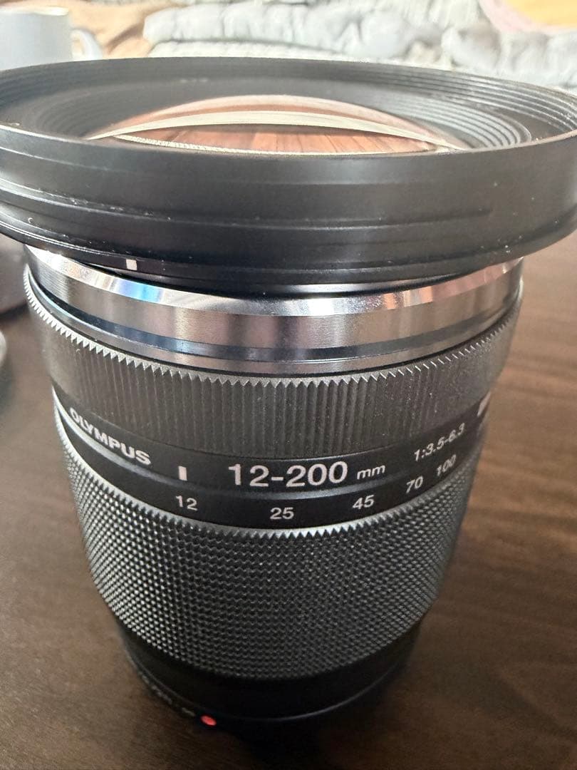オリンパス ZUIKO 12-200mm ズームレンズ f/3.5-6.3