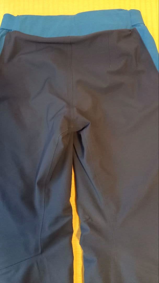 男女兼用20-21オンヨネ DEMOスキーウェア上下セット　サイズ上S　下S－3