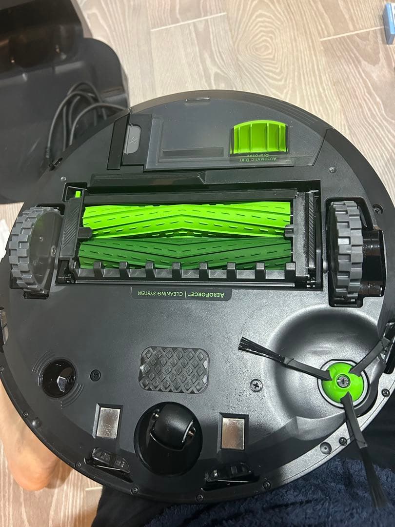 ロボット掃除機 ルンバi3 超美品です