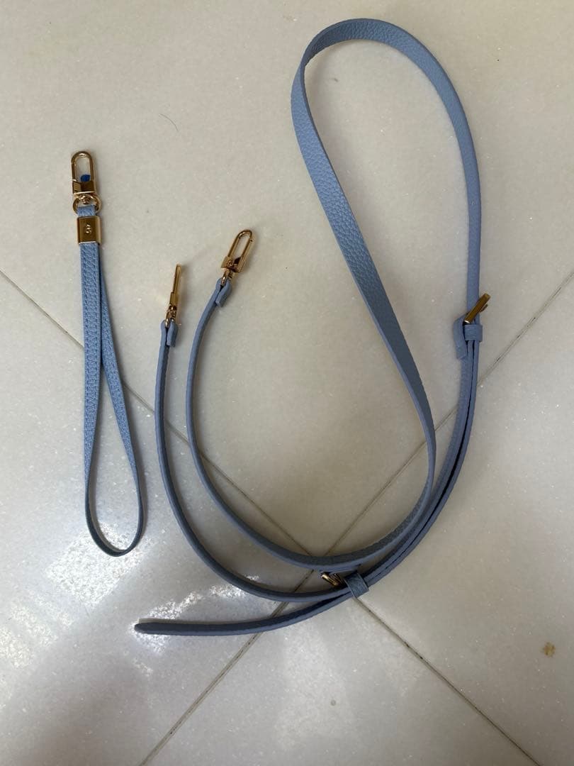 CUSTYPE iPhone16スマホケース