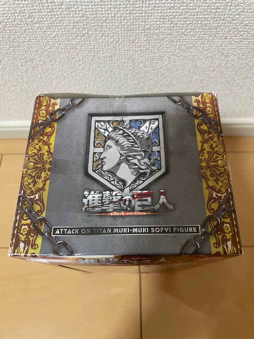 進撃の巨人 超大型巨人 ムキムキ ソフビ フィギュア