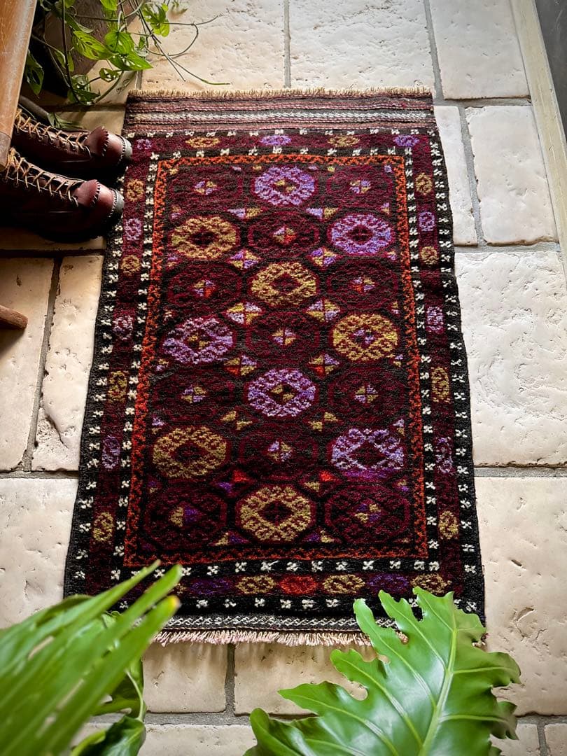 トライバルラグ　ヴィンテージラグ　バルーチ族　アフガンラグ　プリミティブアート