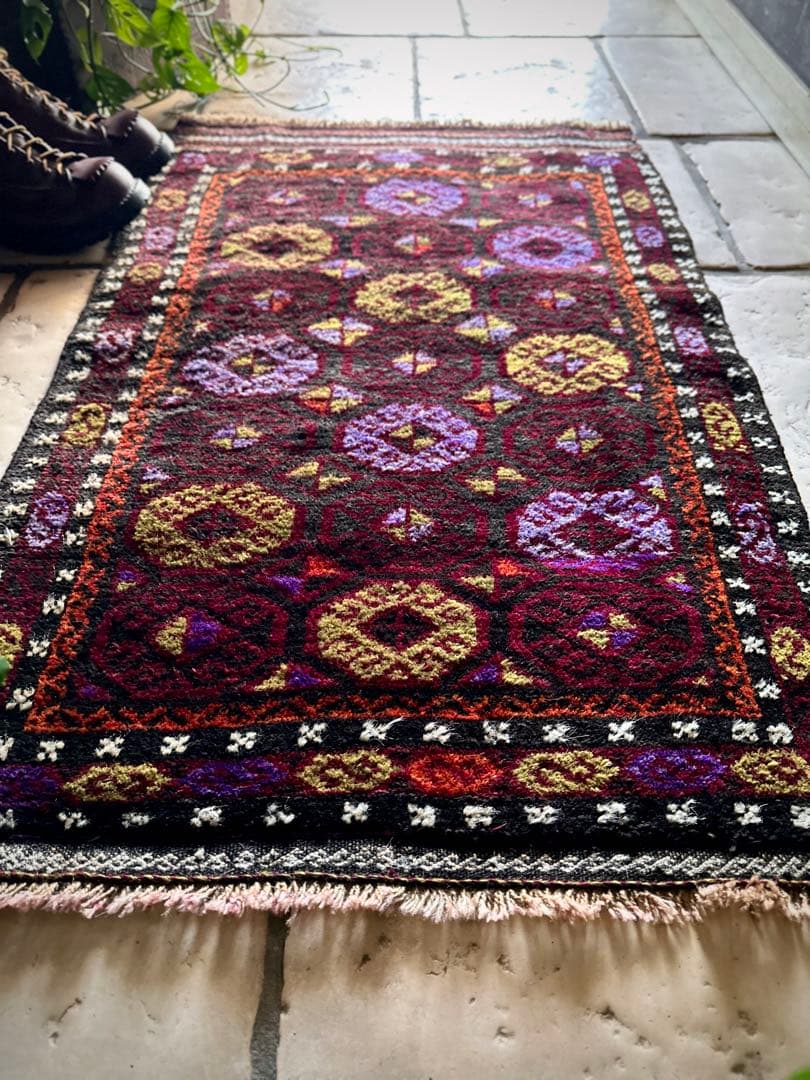 トライバルラグ　ヴィンテージラグ　バルーチ族　アフガンラグ　プリミティブアート