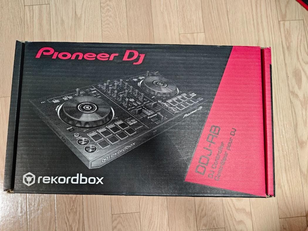 PioneerDJ DDJ-RBコントローラ(Rekordboxライセンスキ付)