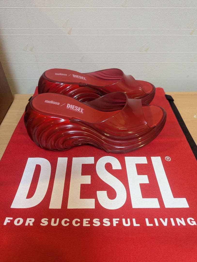 [新品箱付き]Diesel x Melissa Quantum Platform