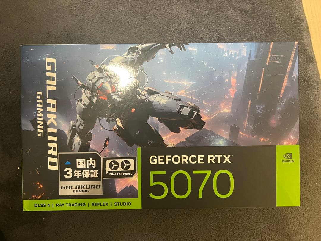 GEFORCE RTX 5070 GALAKURO 玄人思考