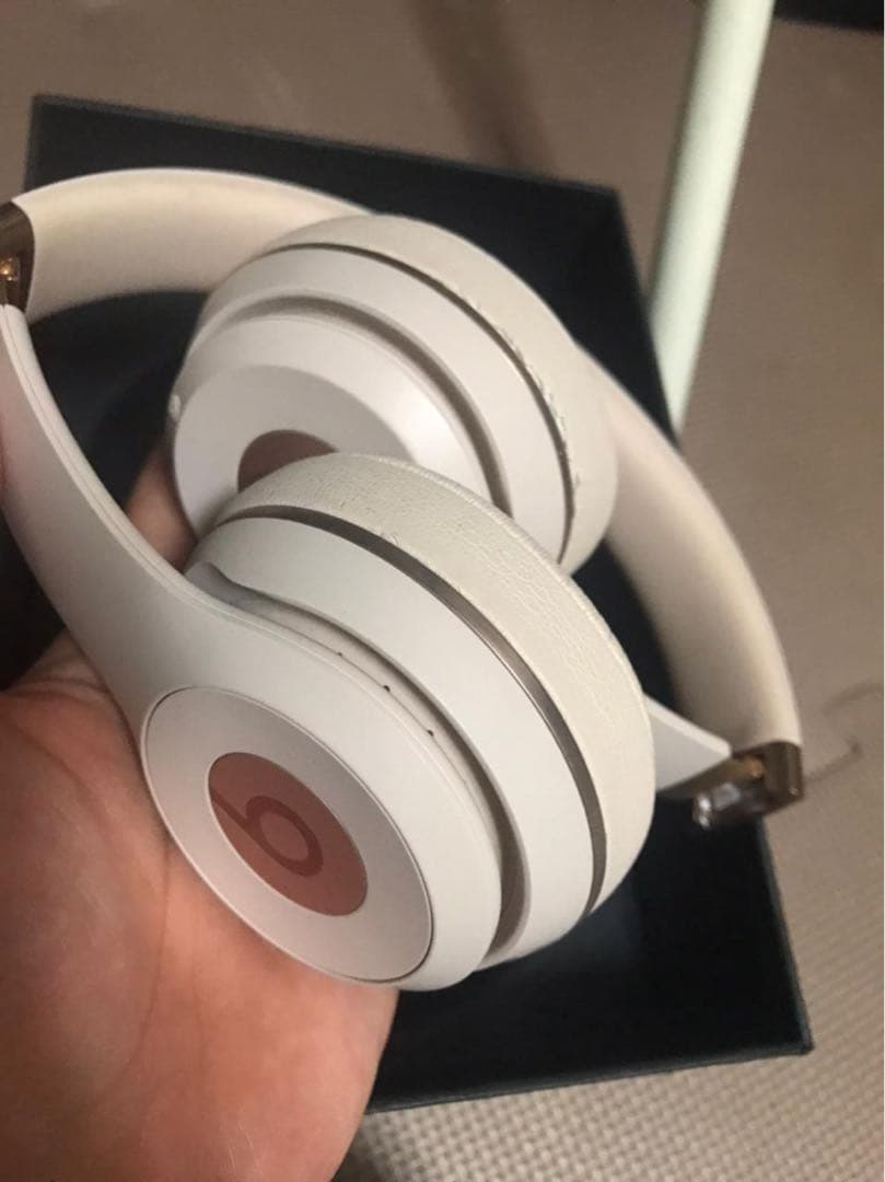 ヘッドホン Beats soli 3 wireless