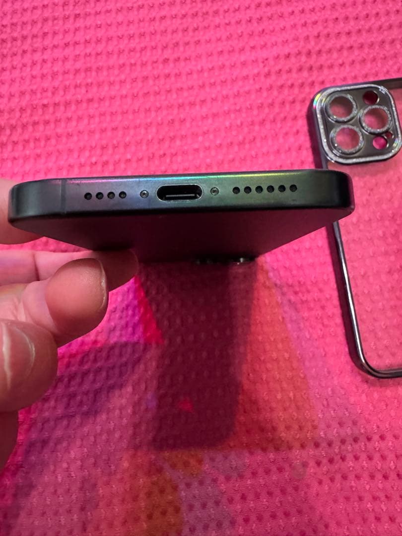 超美品❗️iPhone１５pro max◆ブラックチタニウム◆２５６ＧＢ