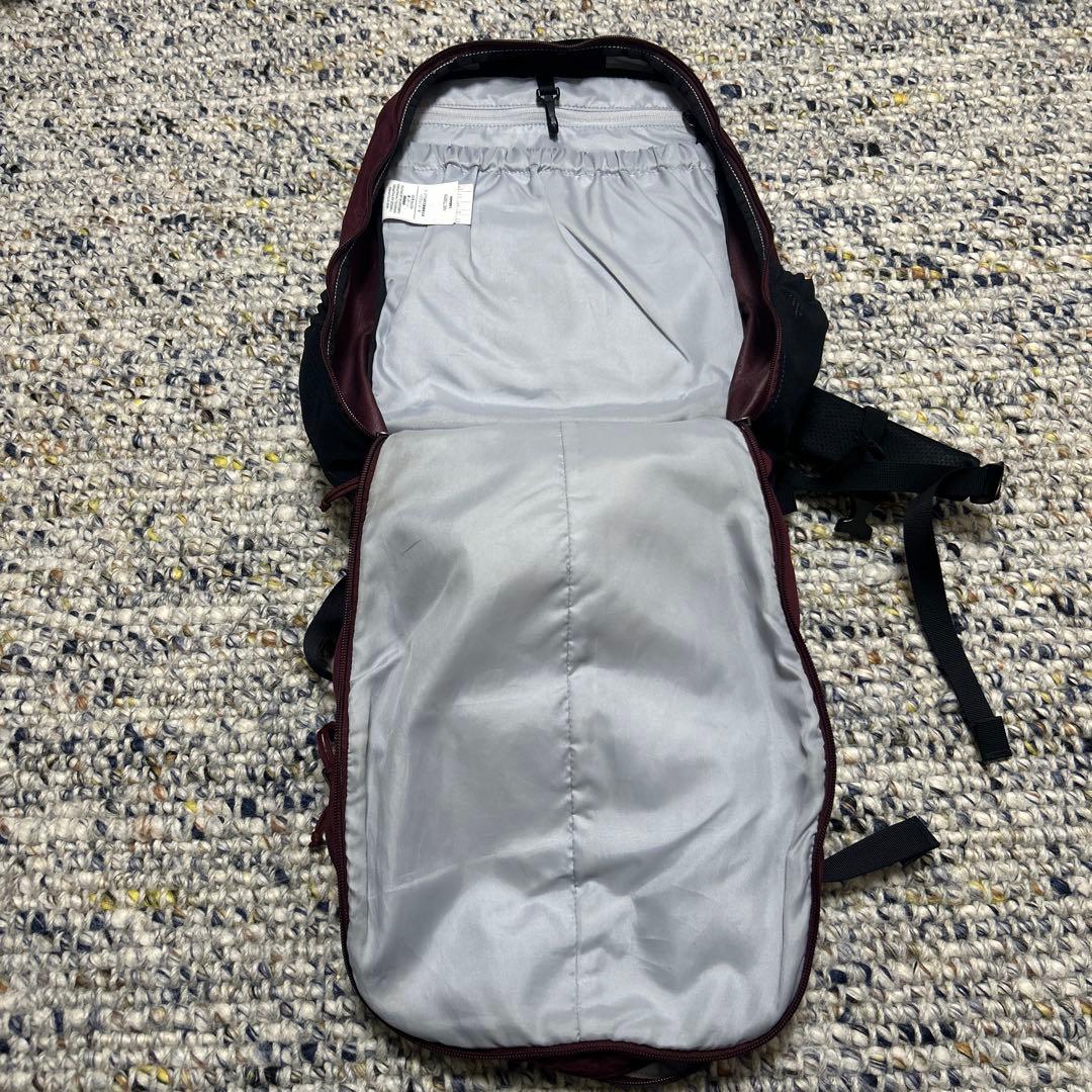 希少カラー ARC'TERYX mantis26 リュック ナイロン