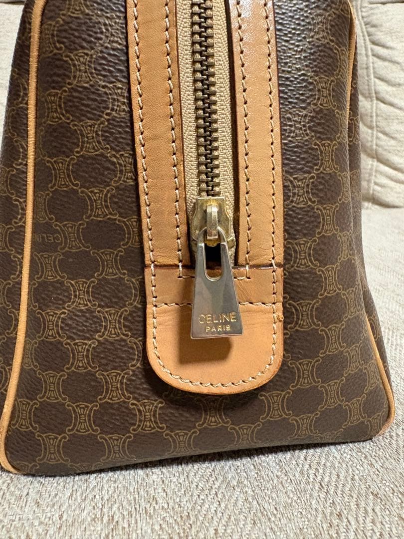 CELINE ブラウンレザーハンドバッグ