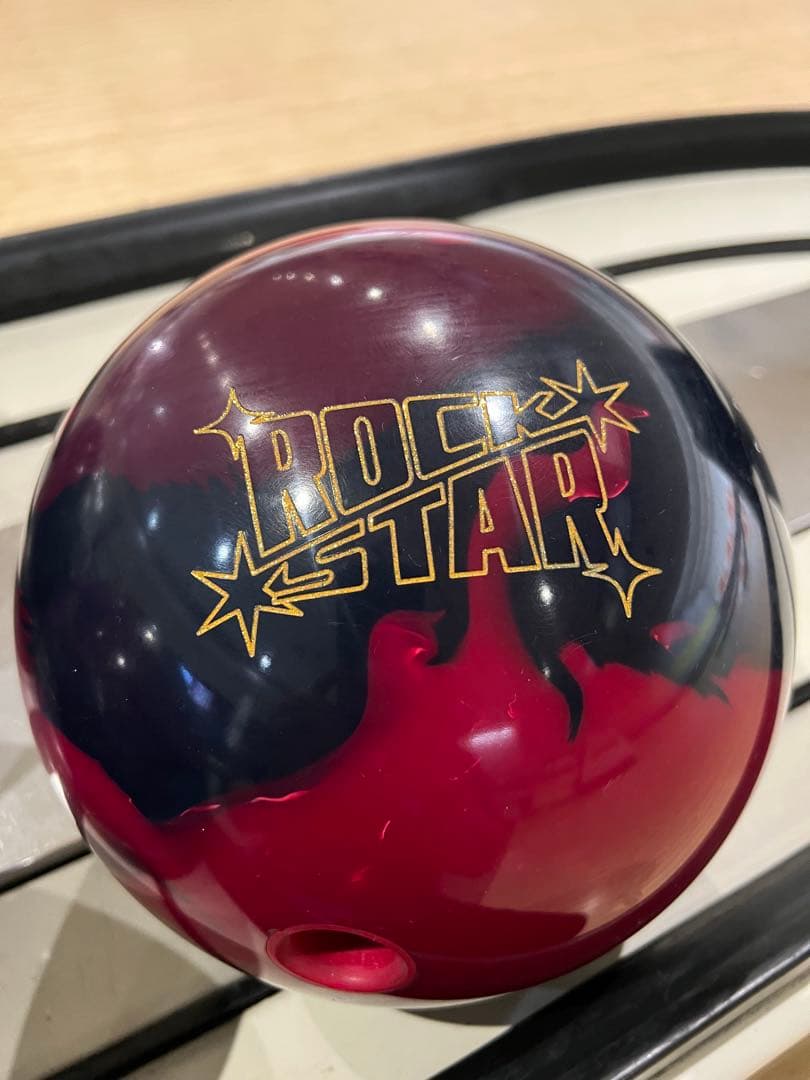 ヨッシー　ボウリング　ボール　ロックスター　15P 美品　プラグ無し