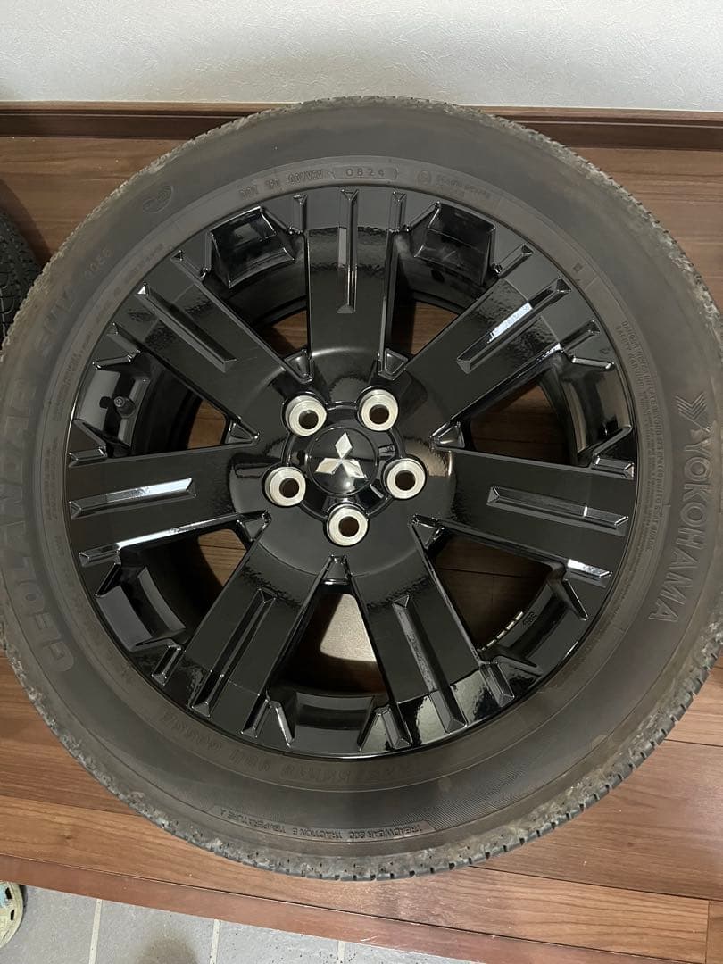 ※N@様用※ デリカD5 2024年　シャモニー　純正タイヤホイール４本セット
