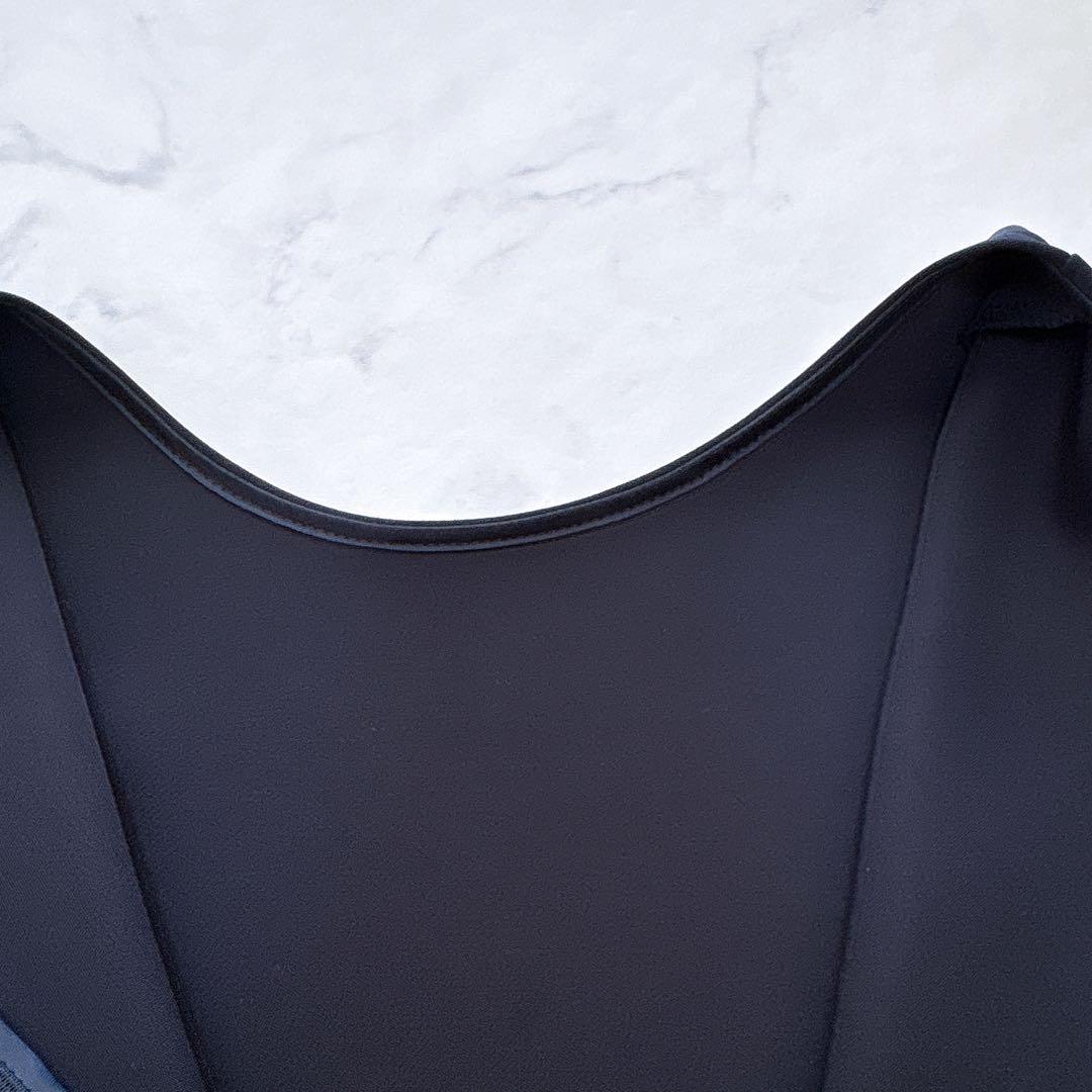 【美品】23AW YOKOCHAN ロングスリーブ バックフリル ブラウス 紺