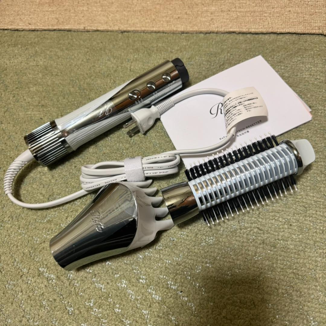 リファ ビューテックリセッター refa フィルムもまだ付いてます