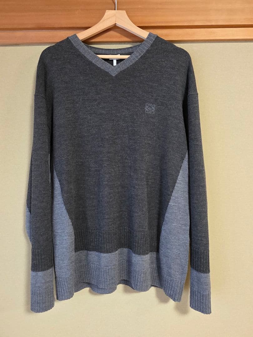 LOEWE　21aw Vネック ニットセーター
