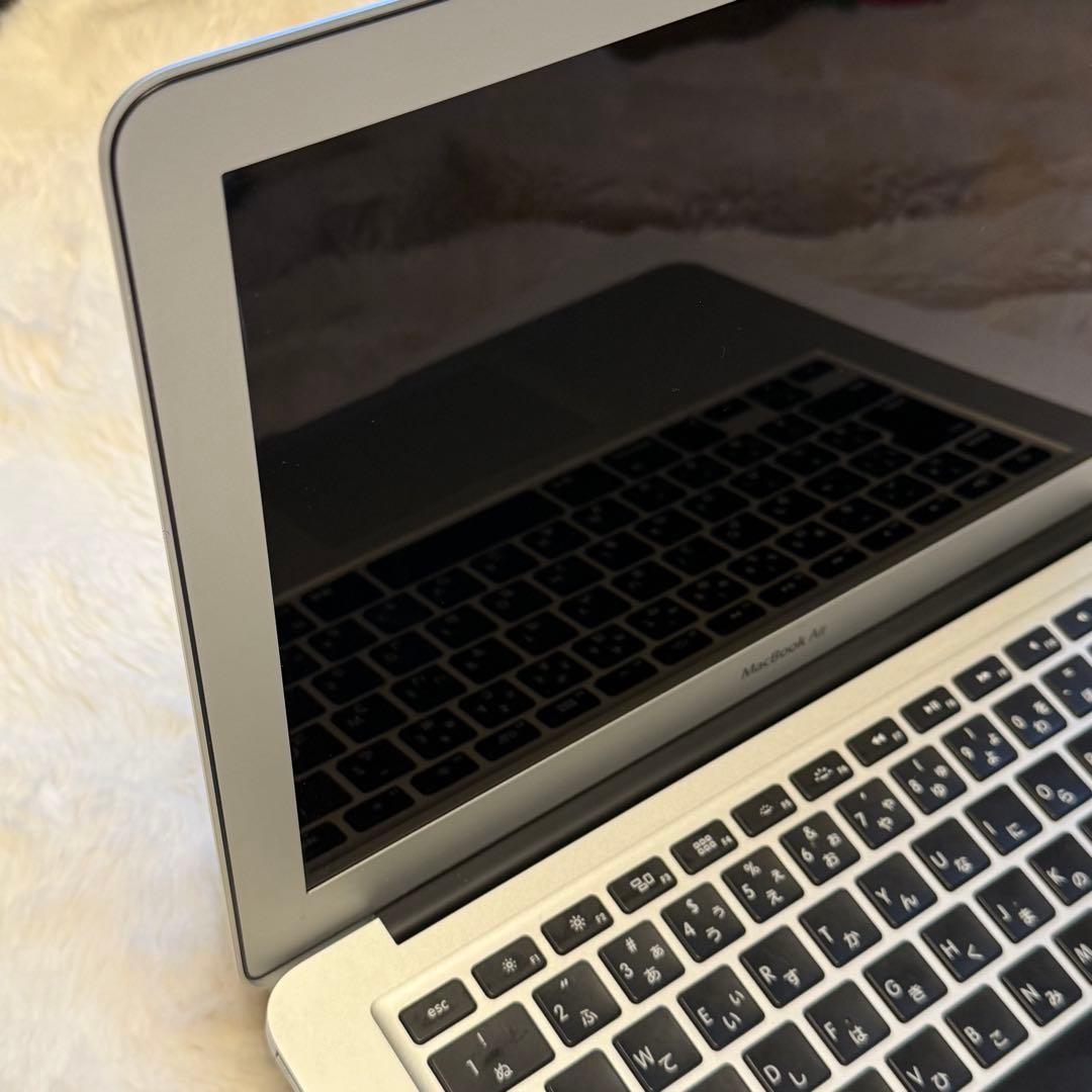 美品　MacBook Air 13inch Early2015 256GB
