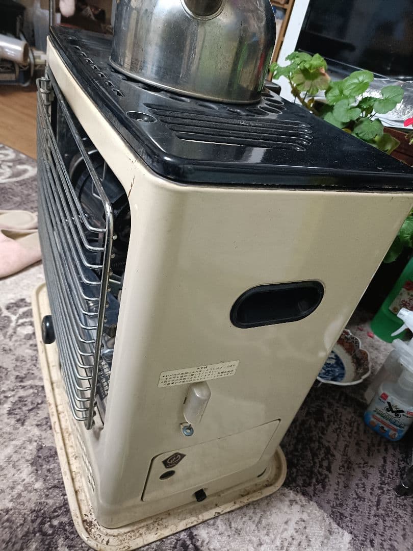 HITACHI 石油ストーブ OVH-A530 昭和レトロ反射型キャンプ向き