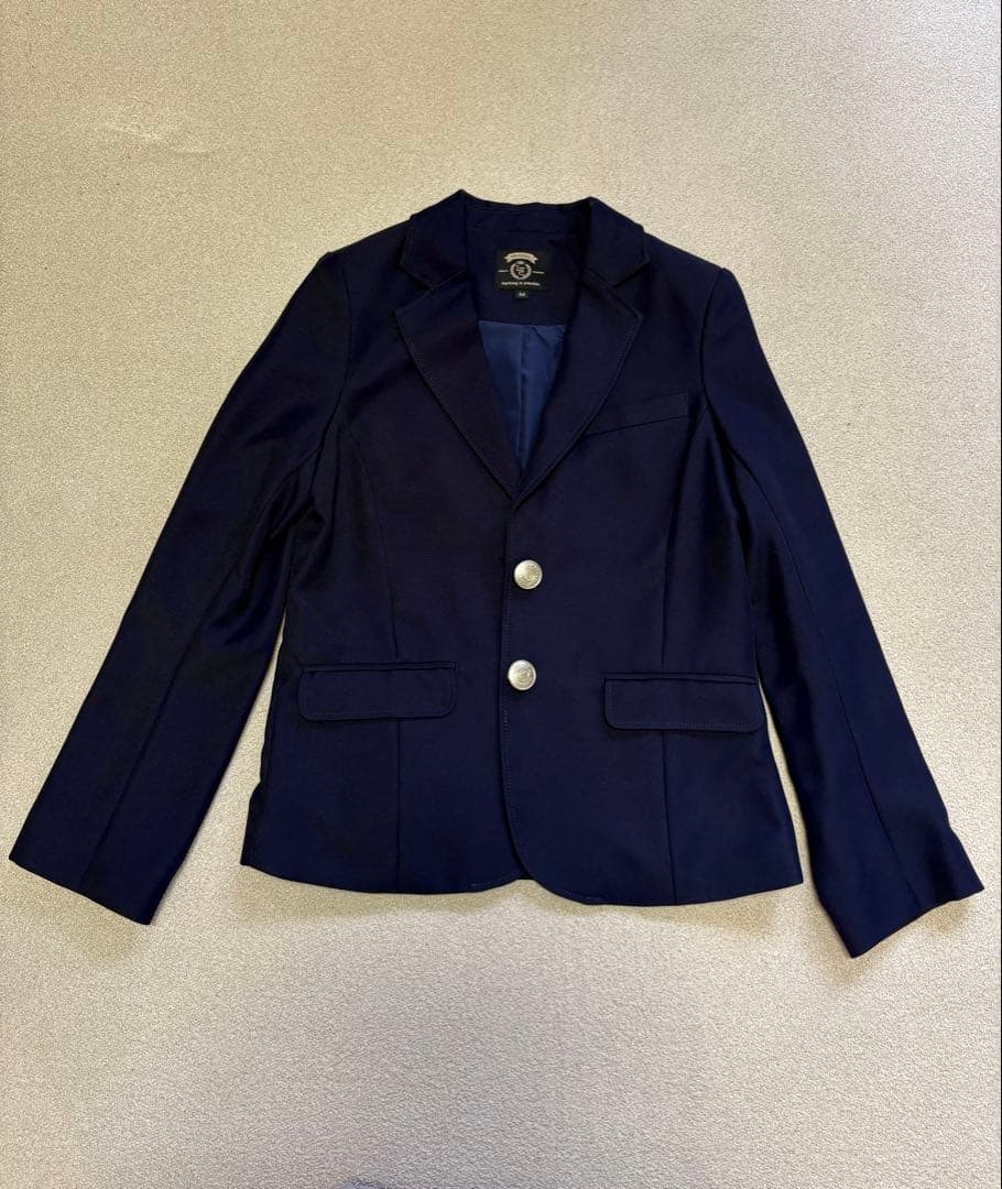 【お値下げしました】LOVETOXIC 6点 卒業式　M　美品　カバー付